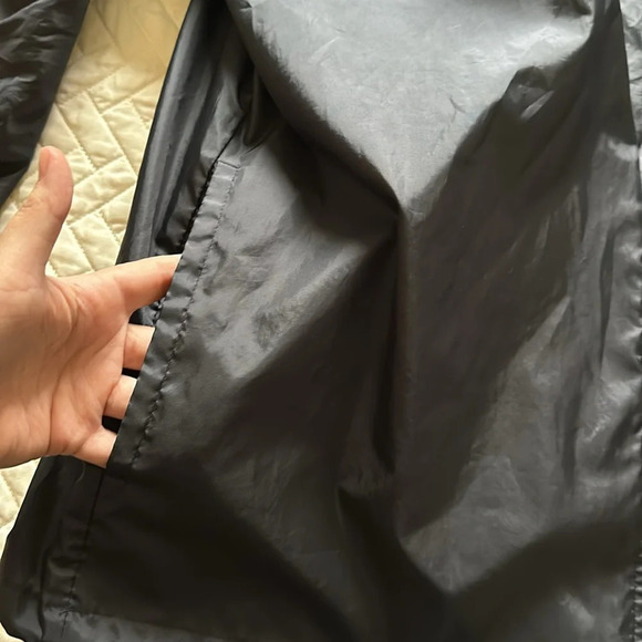 Nike - Picture 5 of 6